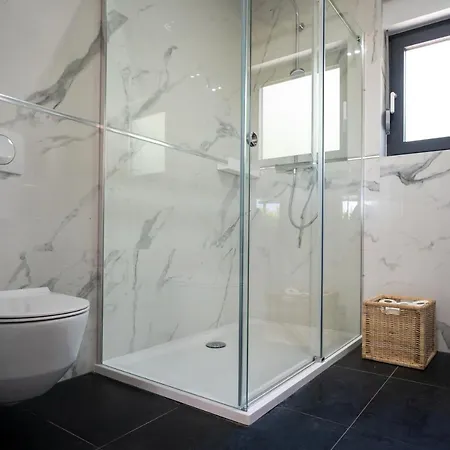 Crowonder Adriatic Premium Near The *