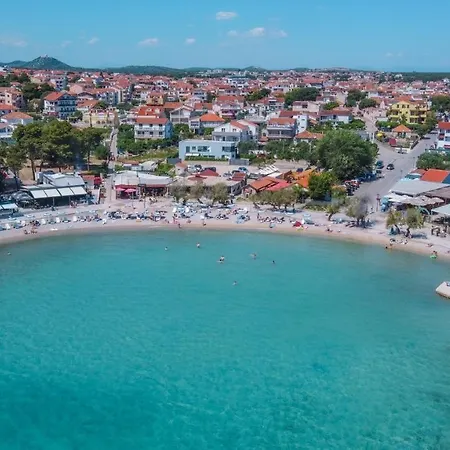 Crowonder Adriatic Premium Near The Tatil Evi *