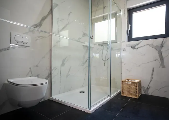 Crowonder Adriatic Premium Near The *