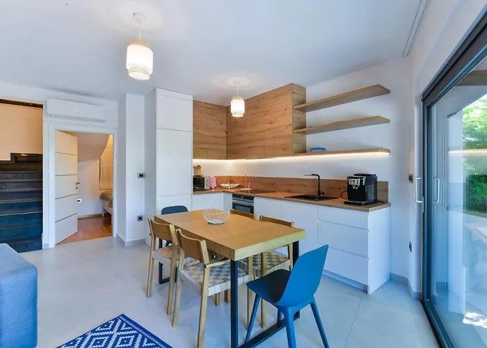 Crowonder Adriatic Premium Near The * Vodice