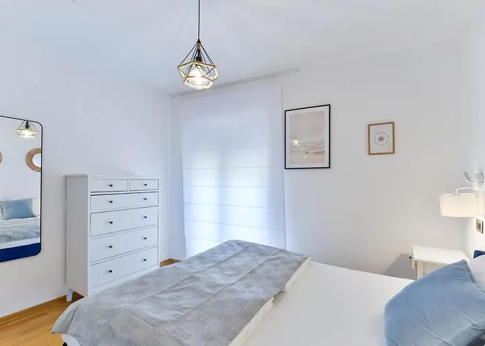 度假居 Crowonder Adriatic Premium Near The *