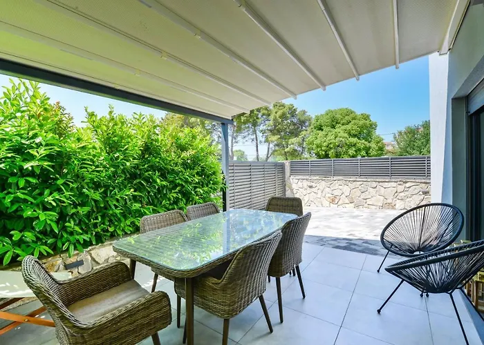 Semesterbostad Crowonder Adriatic Premium Near The *